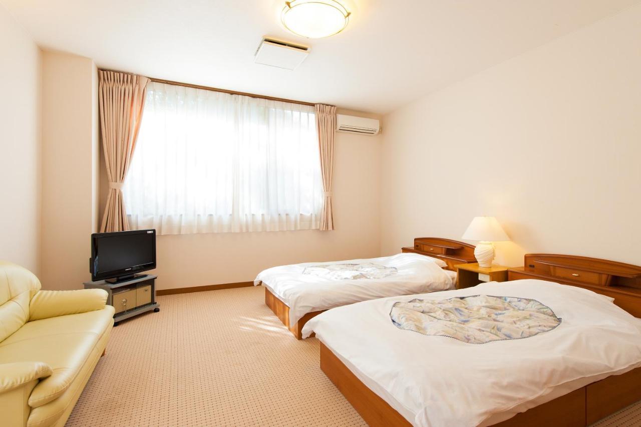 Watarase Onsen Hotel Yamayuri Хонгу Екстериор снимка