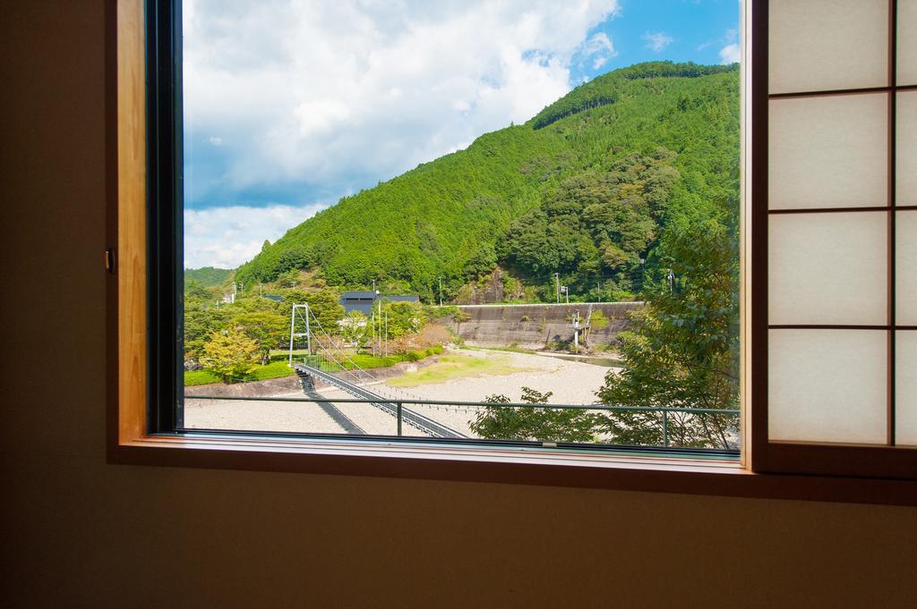 Watarase Onsen Hotel Yamayuri Хонгу Екстериор снимка